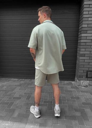 Костюм шорти та сорочка чоловічий зелений стеганий6 фото