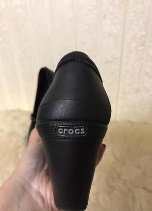 Лодочки crocs на танкетке8 фото