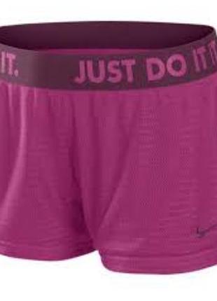 Спортивные шорты nike dri fit р.м