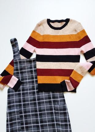 Гарний джемпер в смужку