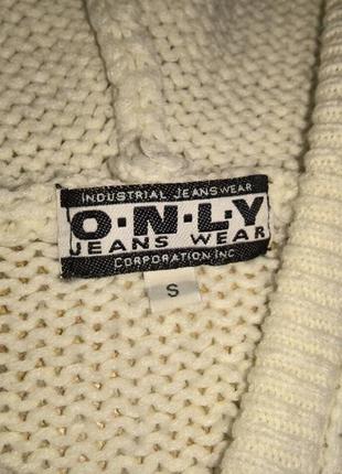 Свитер с капюшоном3 фото