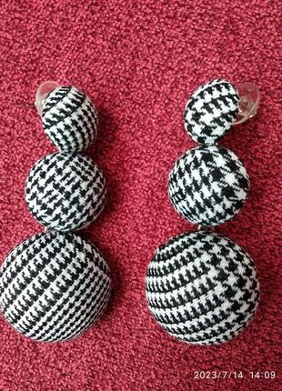 Модные серьги