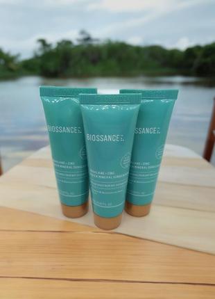 Крем для обличчя biossance squalane + zinc sheer mineral sunscreen spf 30 pa +++ 20ml