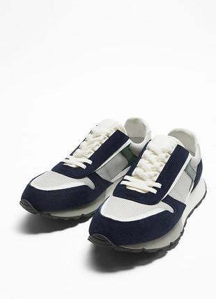 Кросівки zara