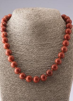Ожерелье нат камень красная яшма d-12мм l-50см