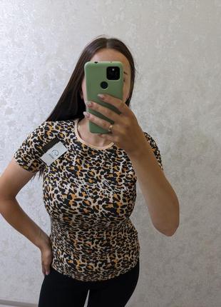 Футболка