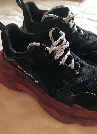 Balenciaga triple s1 фото