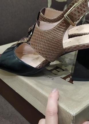 Шкіряні босоніжки босоножки 34,35,36 розмір6 фото