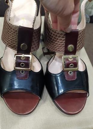 Шкіряні босоніжки босоножки 34,35,36 розмір9 фото