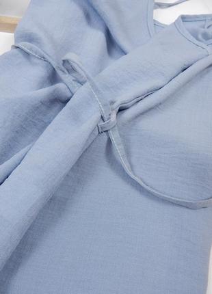 Нежно голубой топ майка легкая блуза без рукавов на бретелях на пуговицах с поясом7 фото