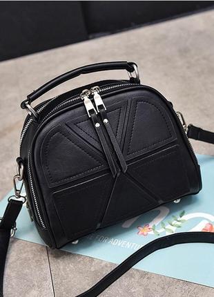 Женская стильная небольшая новая модная кожаная сумка клатч с ремешком6 фото