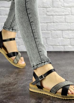 Жіночі стильні сандалії fashion elen 1051 38 розмір 24 см чорний4 фото