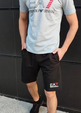 Мужские костюмы