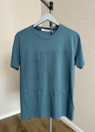 Чоловіча футболка calvin klein jeans оригінал в розмірі s