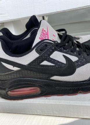 Кросівки nike