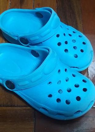 Шлепки детские. кроксы. шлепанцы