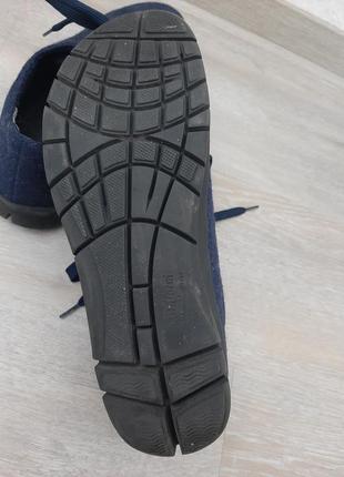Жіночі фетрові кросівки3 фото