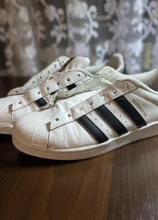 Кроссовки adidas superstar