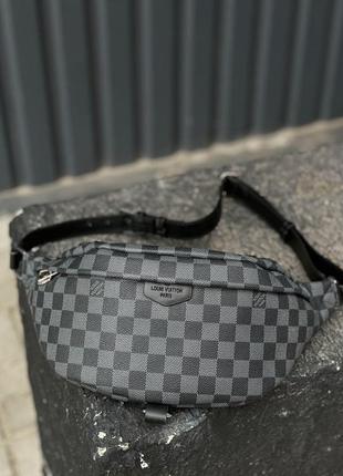Женская сумка louis vuitton discovery bumbag pm grey chess canvas