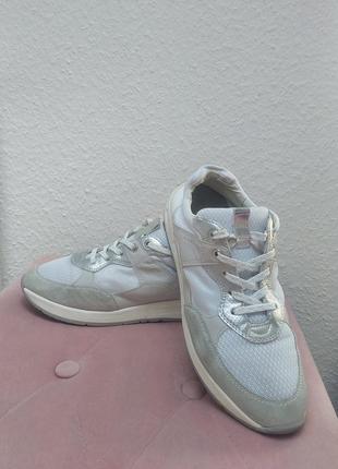 Кроссовки geox