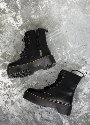 Сапоги кожаные на платформе dr.martens jadon black (замок) без меха