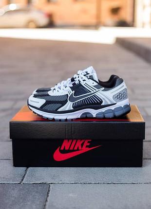 Nike zoom vomero 5 se sp dark grey black мужские кроссовки
