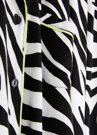 Пижама зебра: комплект рубашка и штаны.2 фото