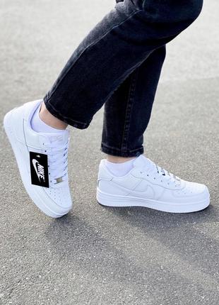 Женские кроссовки nike air force 1 classic white 3 / smb