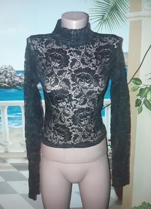 Чорний гольф з мережива !