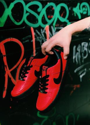 Женские кроссовки nike air force 1 red black / smb7 фото