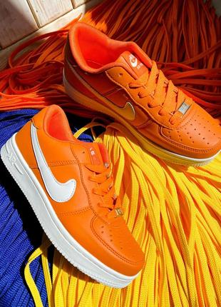 Женские кроссовки nike air force 1 low orange / smb9 фото