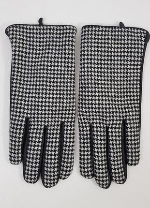 Красивые комбинированные перчатки на флисовом утеплителе primark кожа + текстиль2 фото