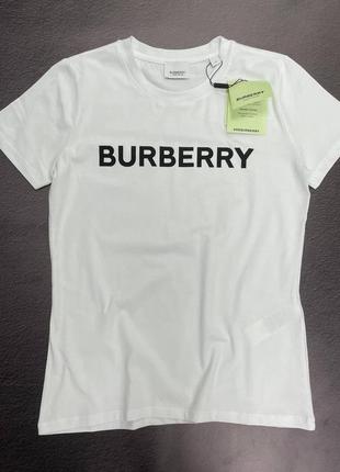 Женская футболка burberry2 фото
