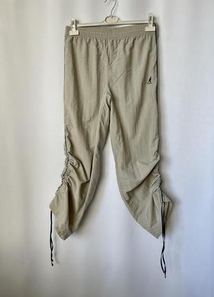 Kangol нейлоновые брюки брюки карго с затяжками бежевые текиви винтаж4 фото