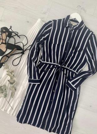 Великолепное платье-рубашка в полоску
