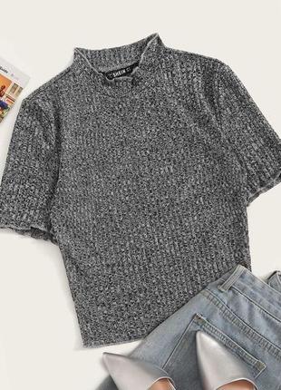 Серая футболка в рубчик shein