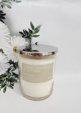 Свічка fresh coconut & cotton від bath and body works