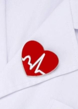 Брошка унісекс. біжутерія з емаллю серце кардіологічне❣️ лікарям подарунок.подарунок студентами - медикам1 фото