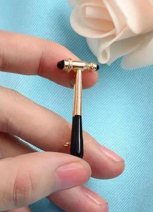 Брошка значок неврологічний молоточок для лікаря невропатолога оригінальний подарунок.