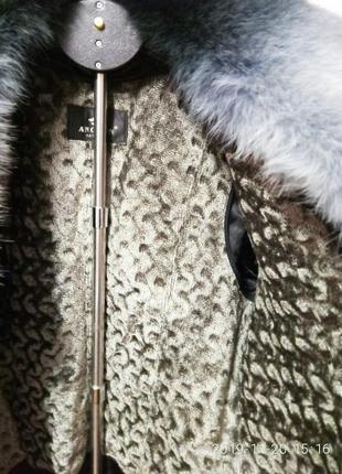 Жіноче шкіряне пальто демі з натуральним хутром6 фото