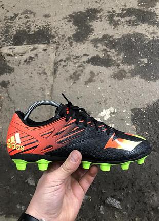 Футбольные бутцы adidas messi