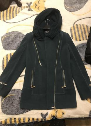 Дуже гарне пальто