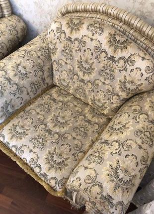 Диван та крісло