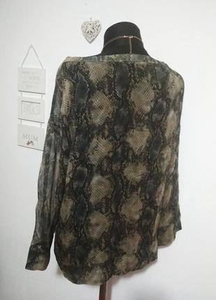 Фирменная шёлковая итальянская базовая блуза в стиле свитшет 100% шёлк6 фото