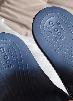 Женские мужские  унисекс оригинальные шлепанцы crocs crocband цвет navy5 фото