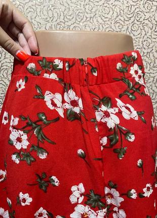 Асимметричная юбка в цветочный принт ( талия 66 -76 см.)5 фото