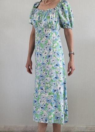 Роскошное платье из натуральной ткани2 фото