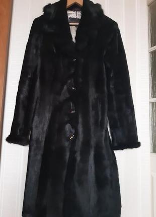 Шуба натуральная мутон с норкой