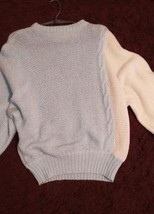 Крутой свитер двух цветов2 фото