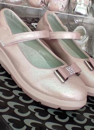 Детские розовые, пудра  туфли на платформе для девочки5 фото